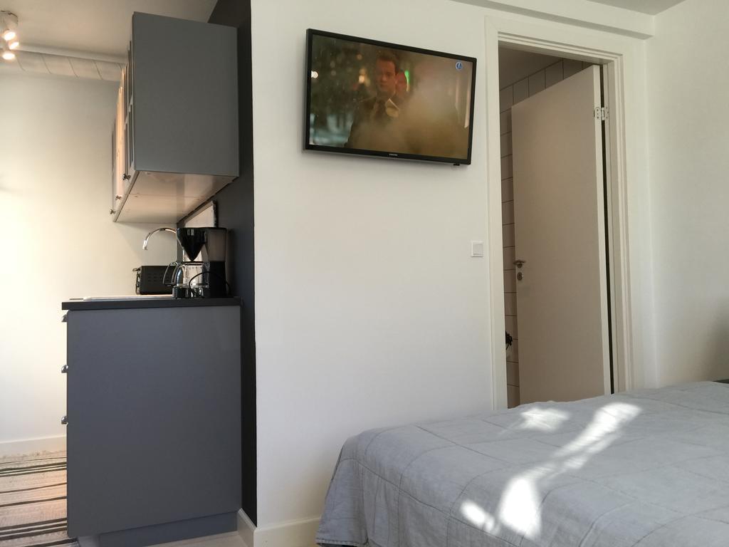 Dragondrum Bed & Kitchen Ullerslev 外观 照片
