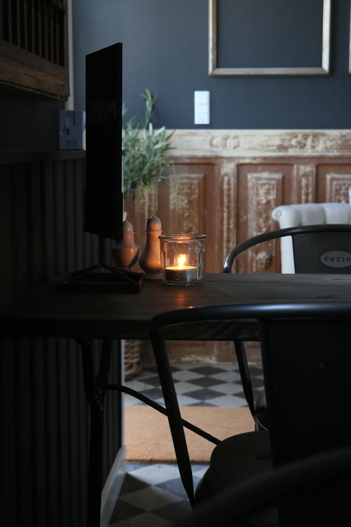 Dragondrum Bed & Kitchen Ullerslev 外观 照片