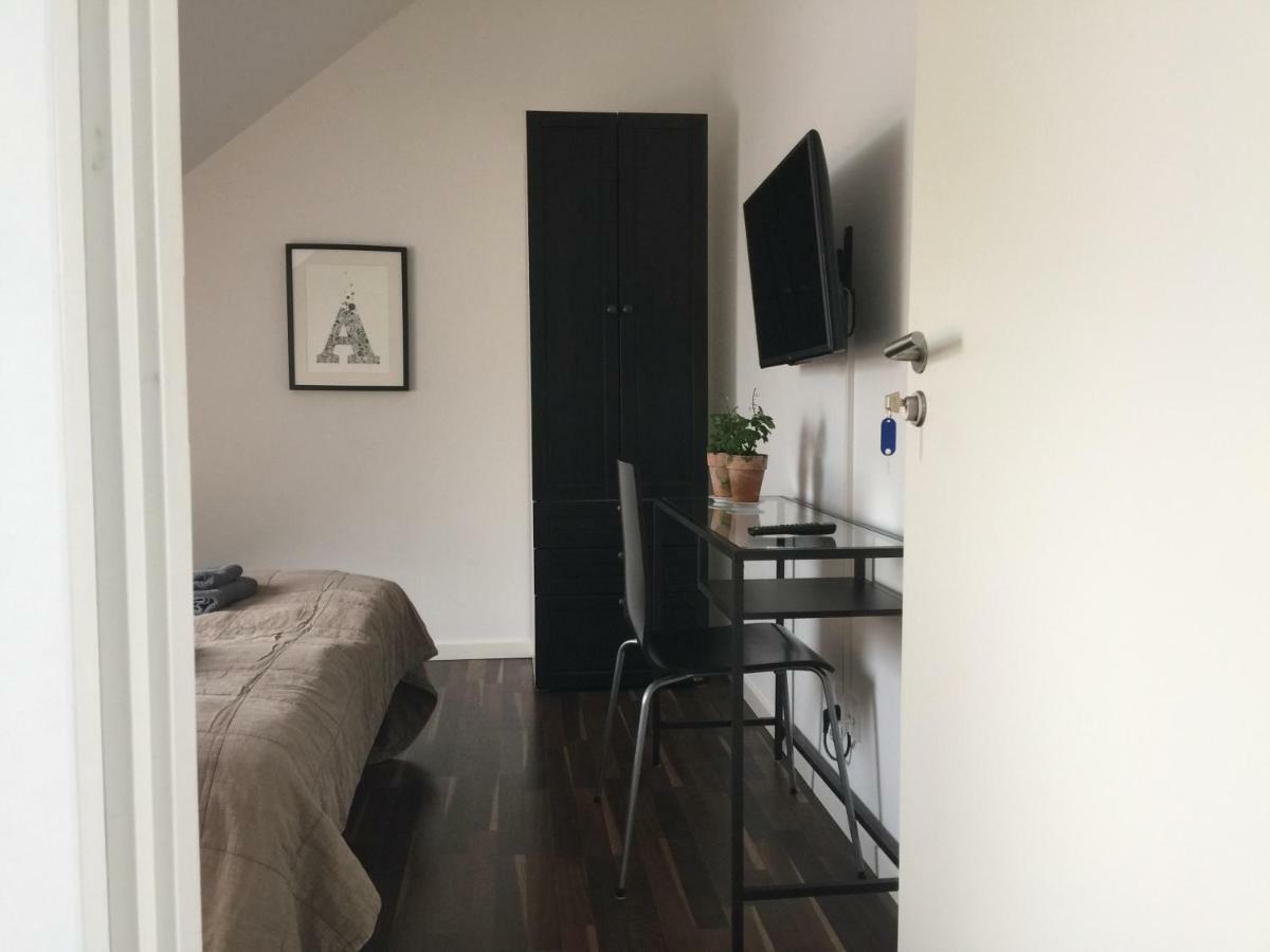 Dragondrum Bed & Kitchen Ullerslev 外观 照片